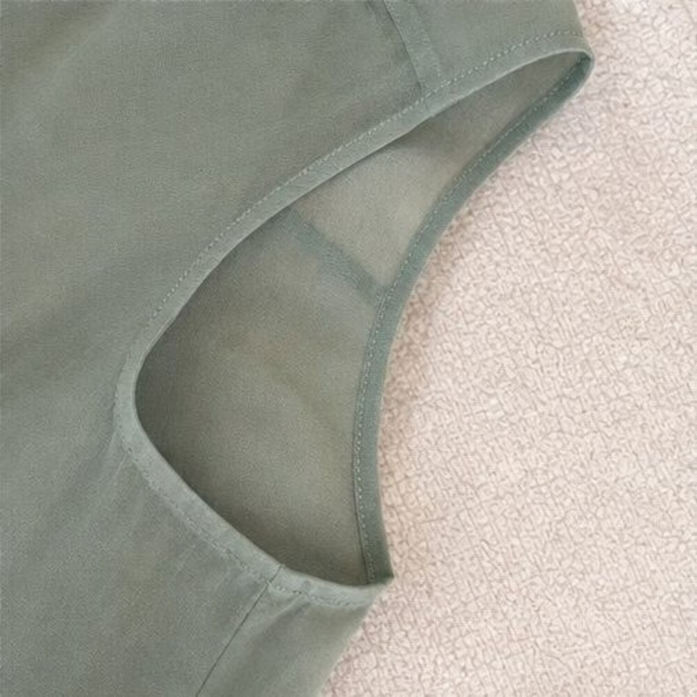 Sage Peplum Top - Picture 5 of 6